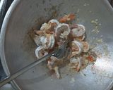 Foto langkah ke 3 dari resep Udang Saus Asam Manis.