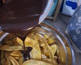 Foto langkah ke 4 dari resep Keripik Pisang Cokelat Lumer.