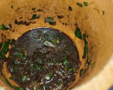 Foto del paso 4 de la receta: Cerdo asado con aderezo de salsa soya, perejil y ajo