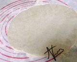 A picture of step 3 of Steps for perfect jowar roti.