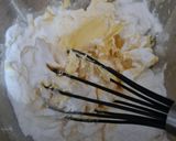 Foto langkah ke 1 dari resep Corn Flakes Cookies.