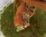 A picture of step 5 of Bún cá chấm.