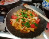 Foto del passaggio 5 della ricetta Scaloppine di vitello ai funghi di bosco 🍄🌳🍁🍂