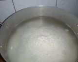 A picture of step 2 of Tuwon shinkafa & ogbono with okro soup.