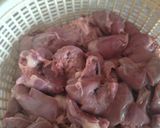 صورة لخطوة 1 من وصفة كبدة مشرملة