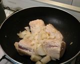 Foto del paso 2 de la receta: Pollo al wok con vegetales y arroz (para dos)