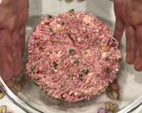 A picture of step 7 of Italian meatballs (polpettone).