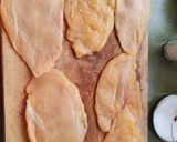 A picture of step 2 of Chicken schnitzel.
