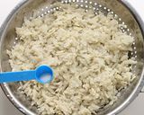 A picture of step 1 of Poha.