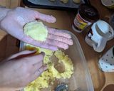 Foto del paso 1 de la receta: Alfajores de coco para compartir con el mate