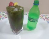 A picture of step 3 of Strawberry mint lemonade.