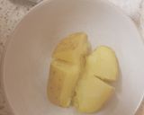 A picture of step 3 of Cottage cheese and pineapple jacket potatoes 😊.