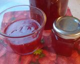 A picture of step 3 of Strawberries and pear jam.