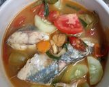 Foto langkah ke 6 dari resep Pindang Koyong Ikan Layang-layang.