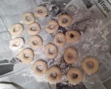 Foto langkah ke 3 dari resep Donat simpel.