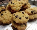 Foto langkah ke 9 dari resep Chocochip Cookies (Takaran sdm).