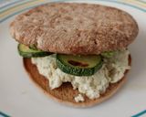 Foto del paso 4 de la receta: Sándwich de requesón con calabacita