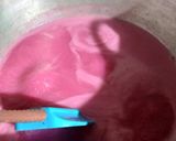 Foto langkah ke 3 dari resep Bolu puding salju strawberry.