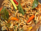 Nasi Bakar Ayam Suwir Bumbu Bali