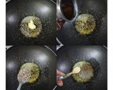 गुजराती स्टाइल हरे प्याज़ की कढ़ी रेसिपी चरण 2 फोटो