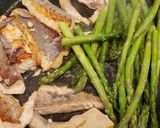 A picture of step 2 of One pan salmon & asparagus.