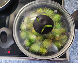 Foto del paso 1 de la receta: Coles de Bruselas
