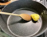 Une image de l'étape 12 de Poulet au lait de coco et poivrons.