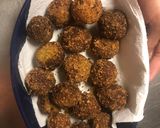 A picture of step 7 of Easter Fishballs.