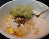 Foto del passaggio 2 della ricetta Salsa greca con yogurt, aglio e cetriolo (tzatziki) 🇬🇷