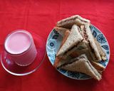 A picture of step 3 of 4 Minutes Hazelnut Cocoa Bread and Rose Milk.