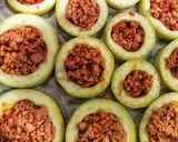 Hússal töltött tökkarikák recept fázis 4 fotója