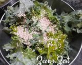 A picture of step 2 of Air Fryer Kale Chips.