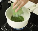 Foto langkah ke 8 dari resep Resep Ayam Goreng Bawang Putih & Nasi Daun Jeruk (Resep Devina Hermawan).