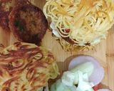 A picture of step 14 of Ramen Burger.