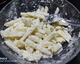 A picture of step 3 of Honey Chili Potato.