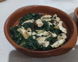 Foto del paso 3 de la receta: Espinacas gratinadas con pollo