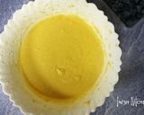 A picture of step 3 of Blueberry custard cake.