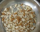 सूजी गुलाब के लडू रेसिपी चरण 5 फोटो