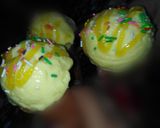 A picture of step 9 of Creamy frozen mango curd.