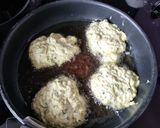 Une image de l'étape 5 de °Beignets de courgettes au parmesan°.