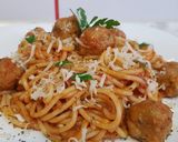 Pas rețetă Spaghete cu chifteluțe 10 fotografie