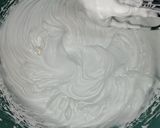 A picture of step 9 of Falsa ice cream.