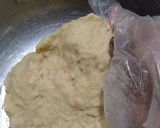Foto langkah ke 3 dari resep Roti Manis.
