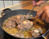 Foto del paso 4 de la receta Rabo de toro a la cerveza
