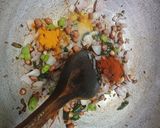 A picture of step 3 of Uggani - South Indian Puffed Rice Breakfast.