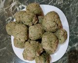 A picture of step 1 of Beef Meatballs with Spinach and Fontina in Beer Sauce.