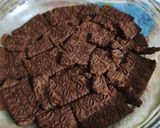 Foto del paso 4 de la receta: Mousse de dulce de leche con base de galletas y café