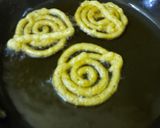 A picture of step 5 of Instant Jalebi.