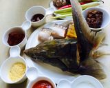Hình bước làm 2 của món Lẩu cá tầm chua cay