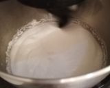 Une image de l'étape 4 de Soufflés glacés aux mandarines.